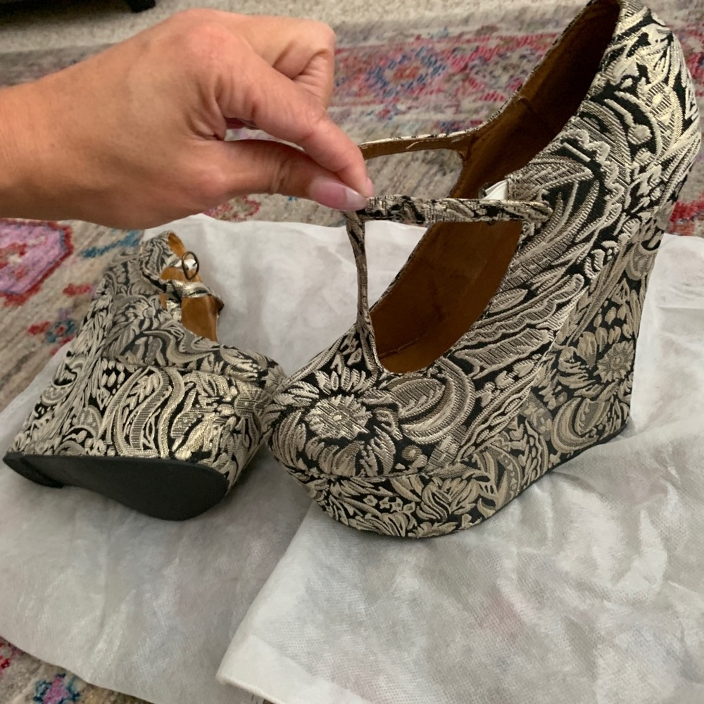 Aldo Wedge Platform Fabric Heel